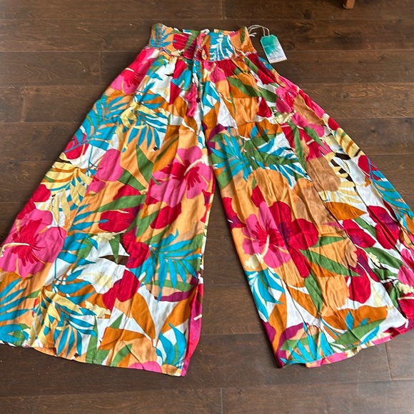 True Destinations Resort Wear Flare Pants Beach Coverup New Floral Tropical - Picture 2 of 3